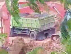 Heboh! Aset Sitaan Kejagung Rp1,8 M Diduga Diperjualbelikan Oknum Kepercayaan Jaksa: Aktivis Geruduk Polres Bogor