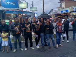 LSM HARIMAU PAC Wanayasa Tebar Kebaikan di Bulan Suci Ramadan, Bagikan 500 Paket Takjil kepada Masyarakat