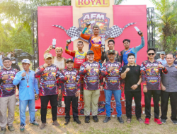 Resmi Tutup AFM Batu Bara Motocross & Grasstrack 2026 Bupati Baharuddin, Apresiasi Sportivitas