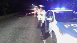 Blue Light Sat Lantas Batu Bara Menyala di Jalinsum, Cegah Laka Saat Warga Terlelap