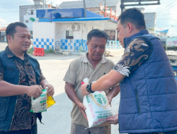 Jumat Berkah Satreskrim Batu Bara, Tebar Kepedulian untuk Kaum Dhuafa dan Pengurus Masjid