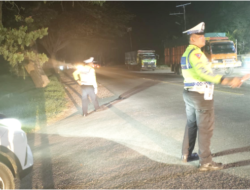 Patroli Blue Light Satlantas Batu Bara Sisir Jalinsum, Antisipasi Laka dan Kemacetan Malam Hari