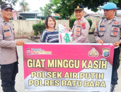Minggu Kasih Polsek Air Putih: Sembako untuk Warakawuri, Kepedulian Polri Tak Pernah Pudar